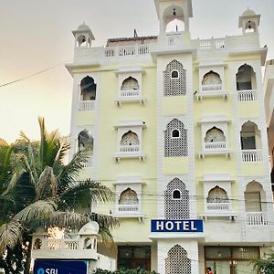 Hotel Gumaan Heritage